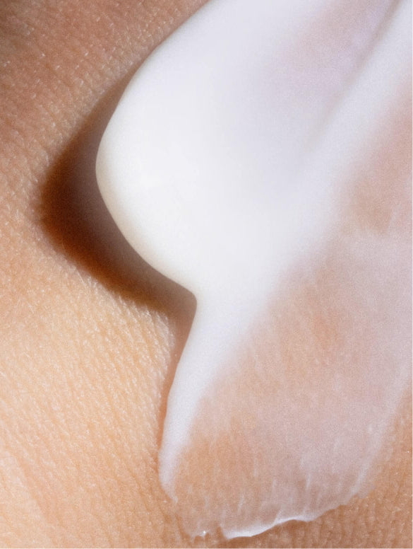 Crème pour le visage à l'acide hyaluronique pour monsieur